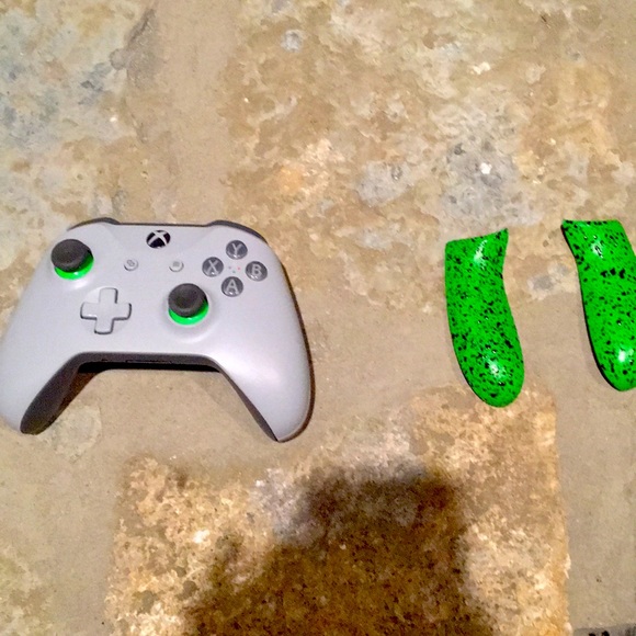 Xbox One Custom Controller - Picture 1 of 1